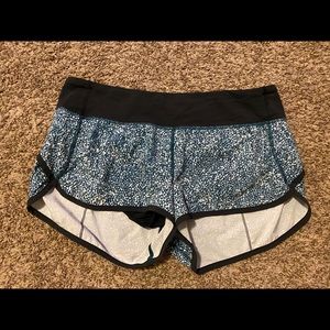 Lulu speed shorts size 8